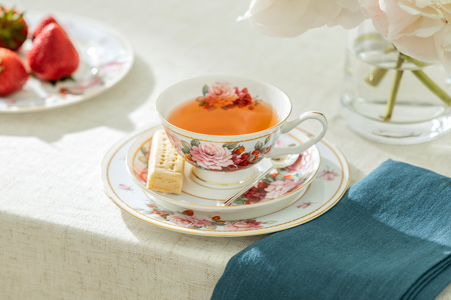 7.75" Peony and Strawberry Blue Bone China Dessert Plate