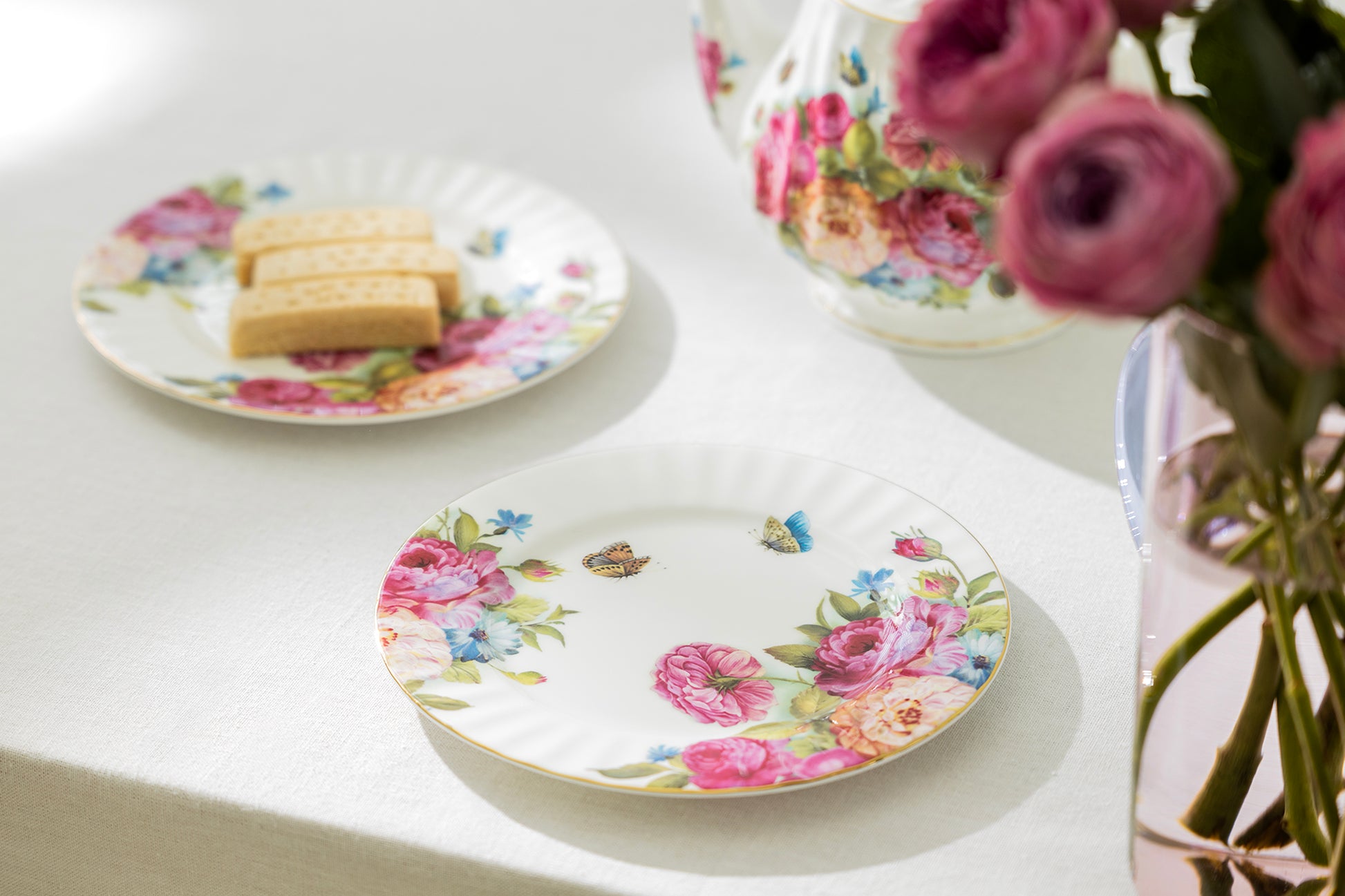 Gracie Bone China 7.75" Sandra's Rose with Butterflies Bone China Dessert Plate