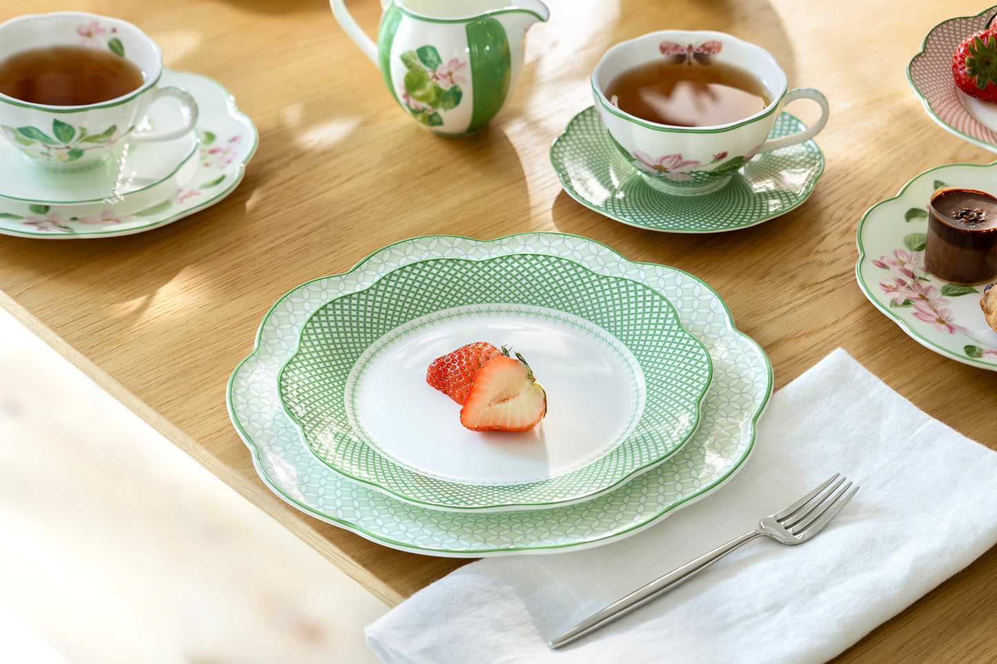 Green Lattice Bone China Dessert Plate