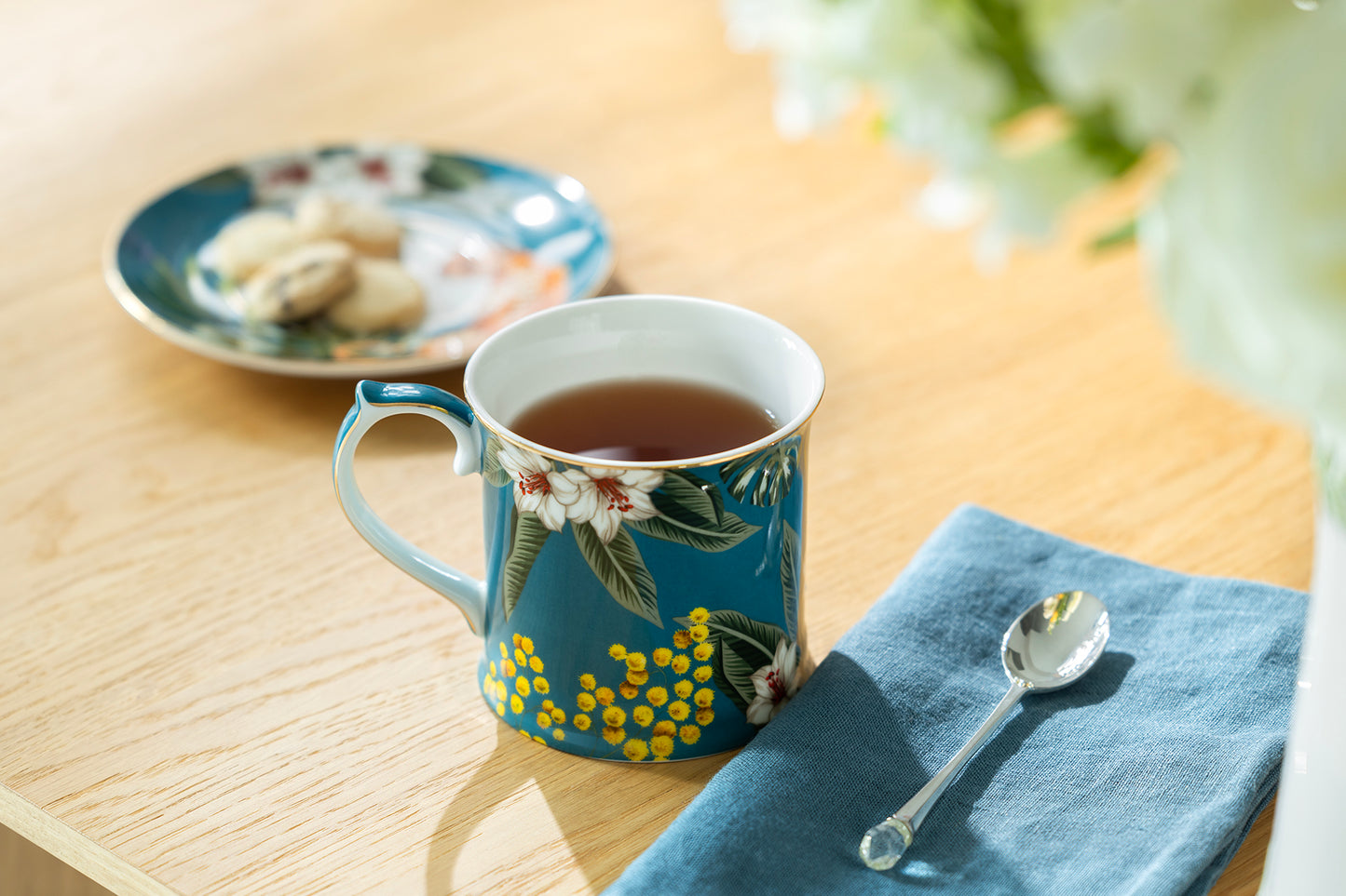 Tropical Leopard Fine Porcelain Mug